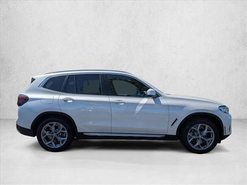 Mineral White Metallic 2024 BMW X3 xDrive30i