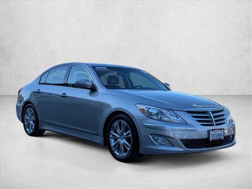 2013 Hyundai Genesis 3.8