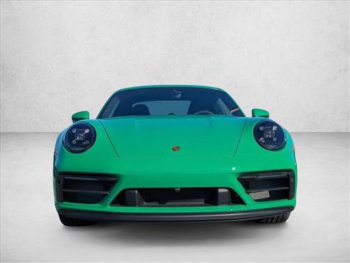 2023 Porsche 911 Carrera GTS