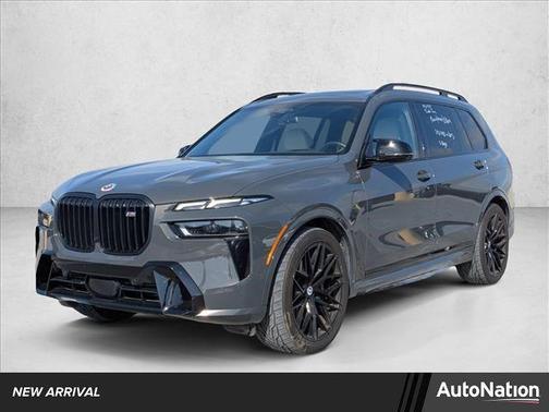 2023 BMW X7 M60i