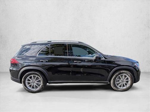 Obsidian Black Metallic 2026 Mercedes-Benz GLE 350 4MATIC