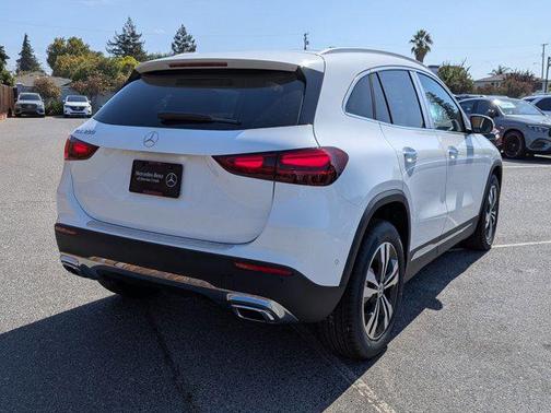 2026 Mercedes-Benz GLA 250 4MATIC