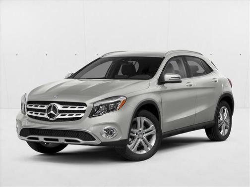 Polar Silver Metallic 2018 Mercedes-Benz GLA 250 4MATIC