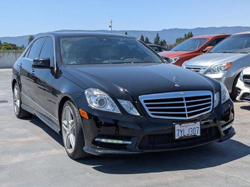 Black 2013 Mercedes-Benz E-Class 4MATIC