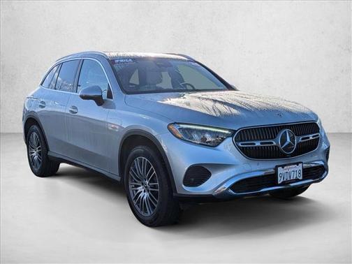 2026 Mercedes-Benz GLC 300 Base