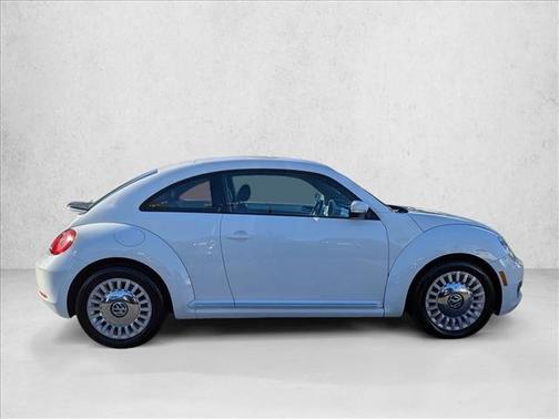 2016 Volkswagen Beetle 1.8T SE