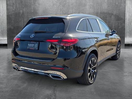2025 Mercedes-Benz GLC 350e Base