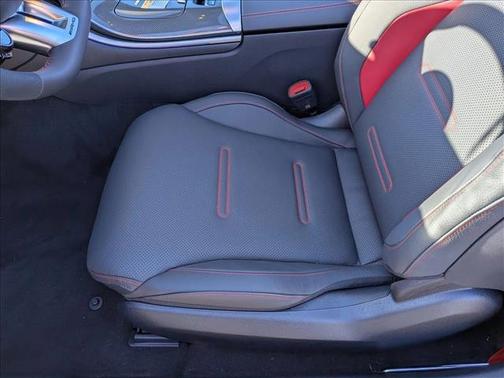 2026 Mercedes-Benz AMG CLE 53 4MATIC+