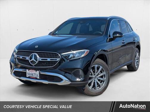 2025 Mercedes-Benz GLC 300 Base