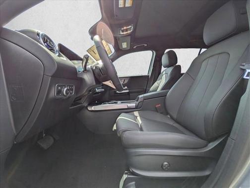 Mountain Grey Metallic 2026 Mercedes-Benz GLB 250 Base