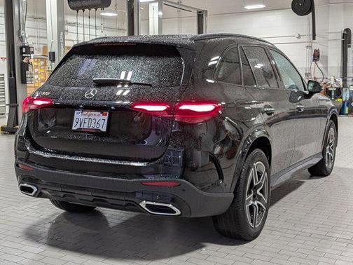 Black 2026 Mercedes-Benz GLC 300 Base