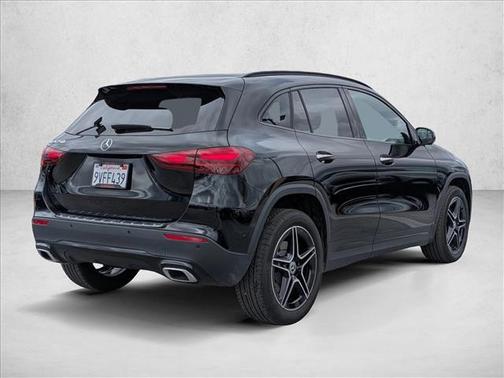 Night Black 2026 Mercedes-Benz GLA 250 4MATIC