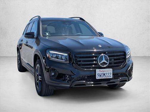Night Black 2026 Mercedes-Benz GLB 250 4MATIC