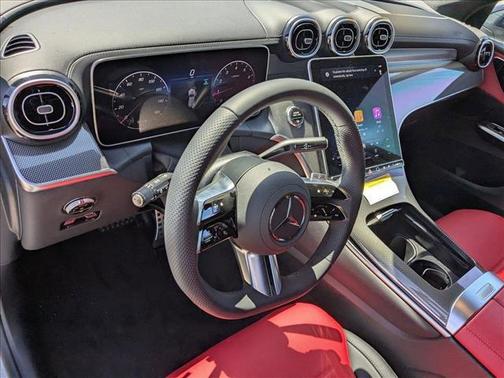 2025 Mercedes-Benz GLC 300 4MATIC