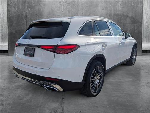 2025 Mercedes-Benz GLC 300 Base