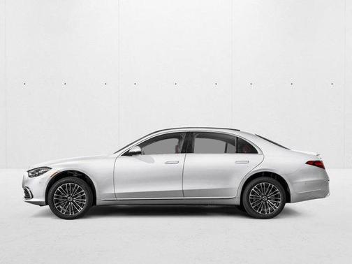 MANUFAKTUR Moonlight White Metallic 2026 Mercedes-Benz S-Class 4MATIC