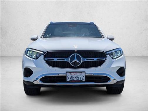 Polar White 2026 Mercedes-Benz GLC 300 4MATIC