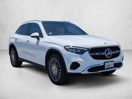 Polar White 2026 Mercedes-Benz GLC 300 4MATIC