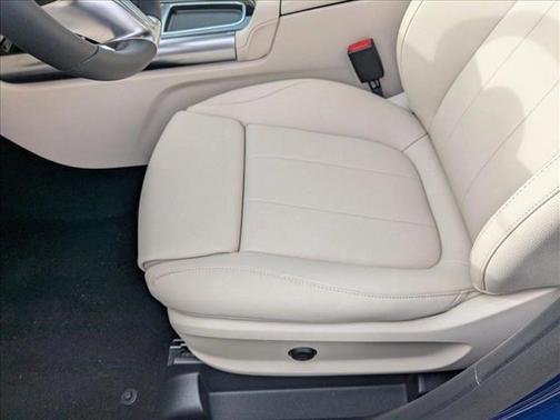 2025 Mercedes-Benz GLA 250 Base