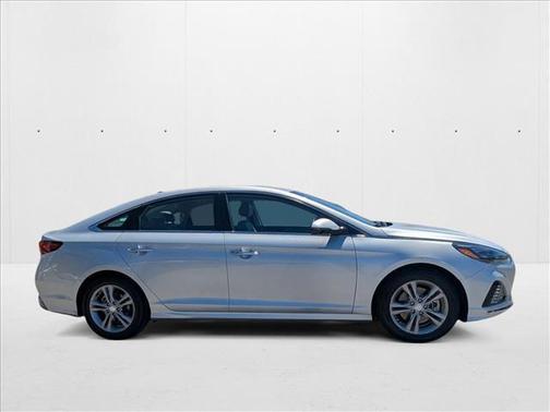 2018 Hyundai SONATA Limited