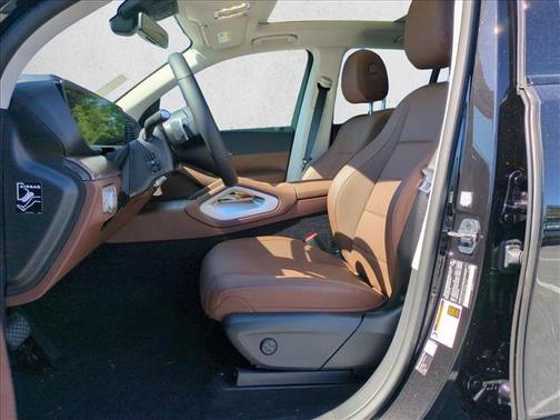 Obsidian Black Metallic 2026 Mercedes-Benz GLE 350 Base
