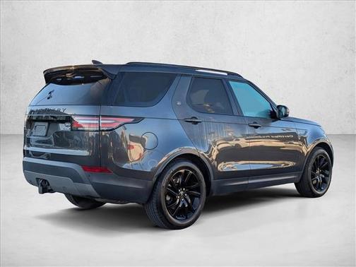 2017 Land Rover Discovery HSE LUXURY