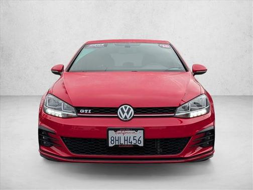 2018 Volkswagen Golf GTI 2.0T S 4-Door