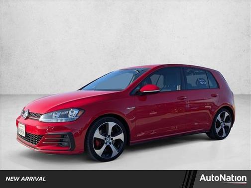 2018 Volkswagen Golf GTI 2.0T S 4-Door