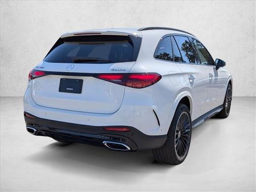 2025 Mercedes-Benz GLC 300 4MATIC