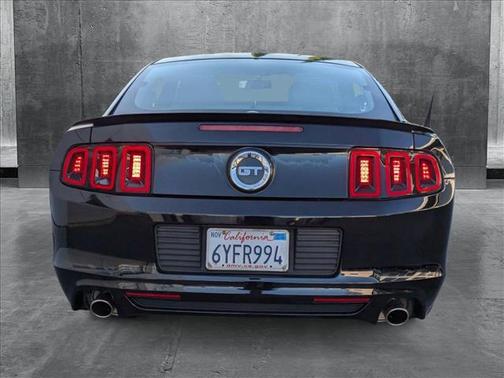2013 Ford Mustang GT Premium