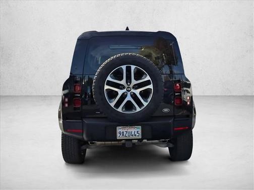 Santorini Black Meta 2022 Land Rover Defender 110 SE