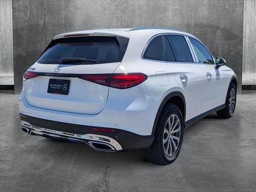 2025 Mercedes-Benz GLC 300 Base