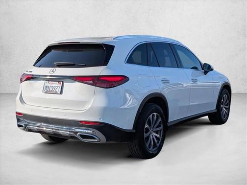 2025 Mercedes-Benz GLC 300 Base