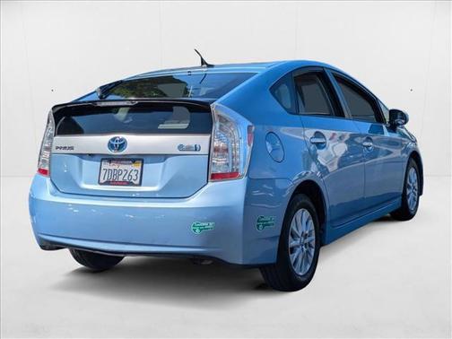 2013 Toyota Prius Plug-in Base