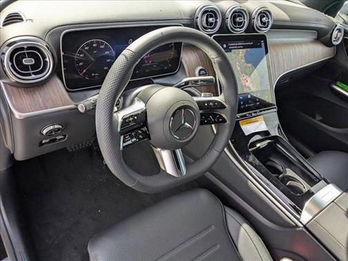 2025 Mercedes-Benz GLC 300 4MATIC Coupe