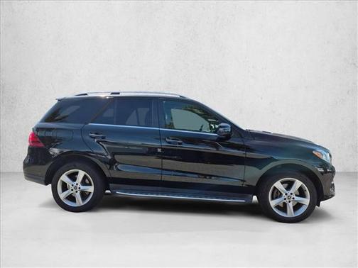 Obsidian Black Metallic 2018 Mercedes-Benz GLE 350 4MATIC