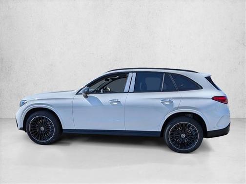 2026 Mercedes-Benz GLC 300 Base