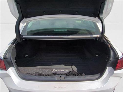 2024 Lexus ES 300h Base