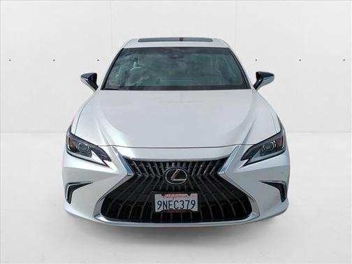 2024 Lexus ES 300h Base