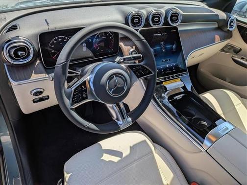 Verde Silver Metallic 2026 Mercedes-Benz GLC 300 Base