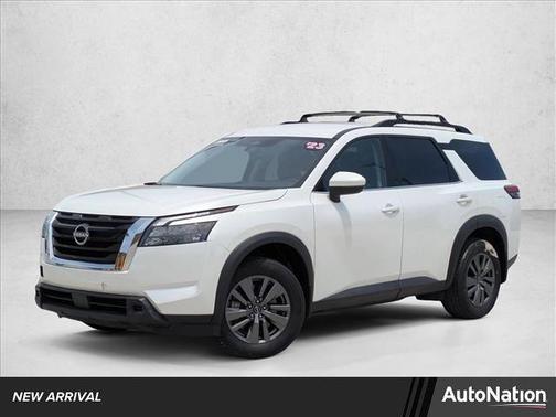 2023 Nissan Pathfinder SV FWD
