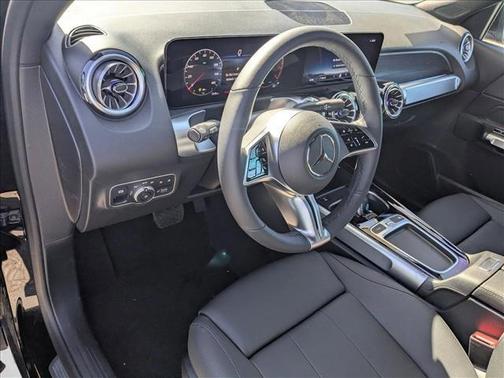 Night Black 2026 Mercedes-Benz GLB 250 Base