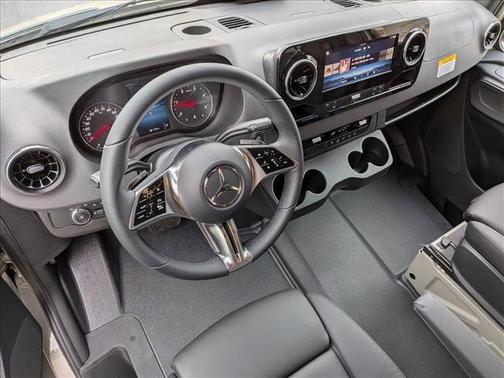 2026 Mercedes-Benz Sprinter 2500 Standard Roof