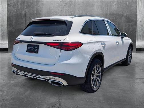 2025 Mercedes-Benz GLC 300 4MATIC