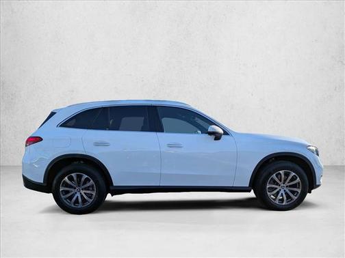 2025 Mercedes-Benz GLC 300 Base
