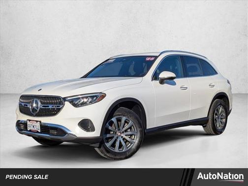 2025 Mercedes-Benz GLC 300 Base