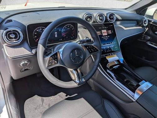 Polar White 2026 Mercedes-Benz GLC 300 4MATIC
