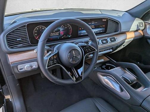Obsidian Black Metallic 2026 Mercedes-Benz GLE 350 4MATIC