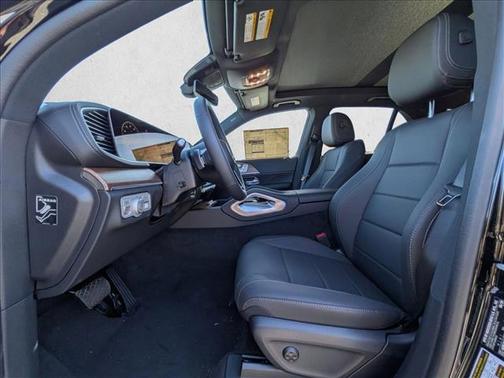 Obsidian Black Metallic 2026 Mercedes-Benz GLE 350 4MATIC