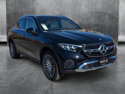 2025 Mercedes-Benz GLC 300 4MATIC